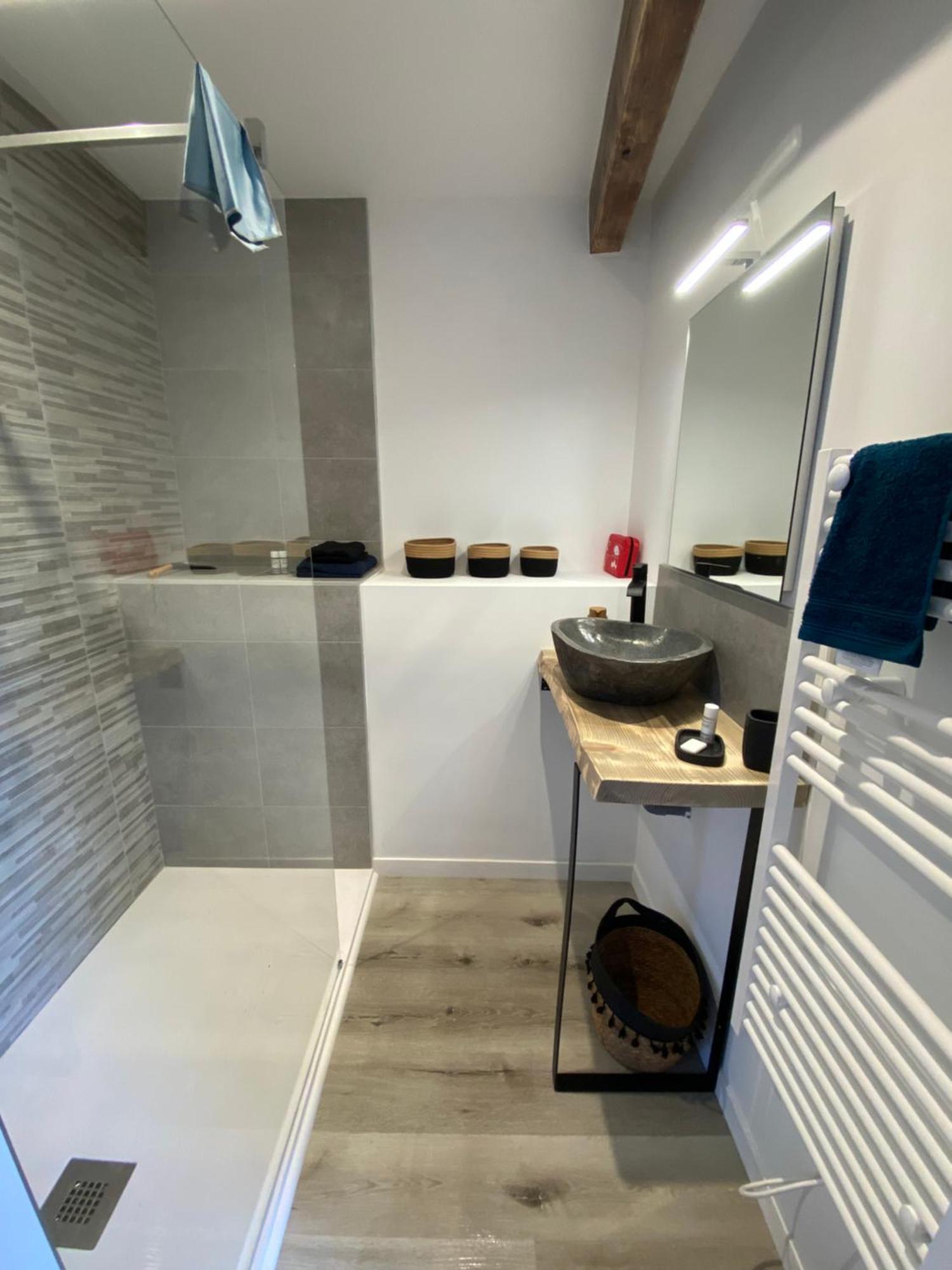 Maisonnette 2/4 Personnes En Bord De Sevre Cugand Extérieur photo