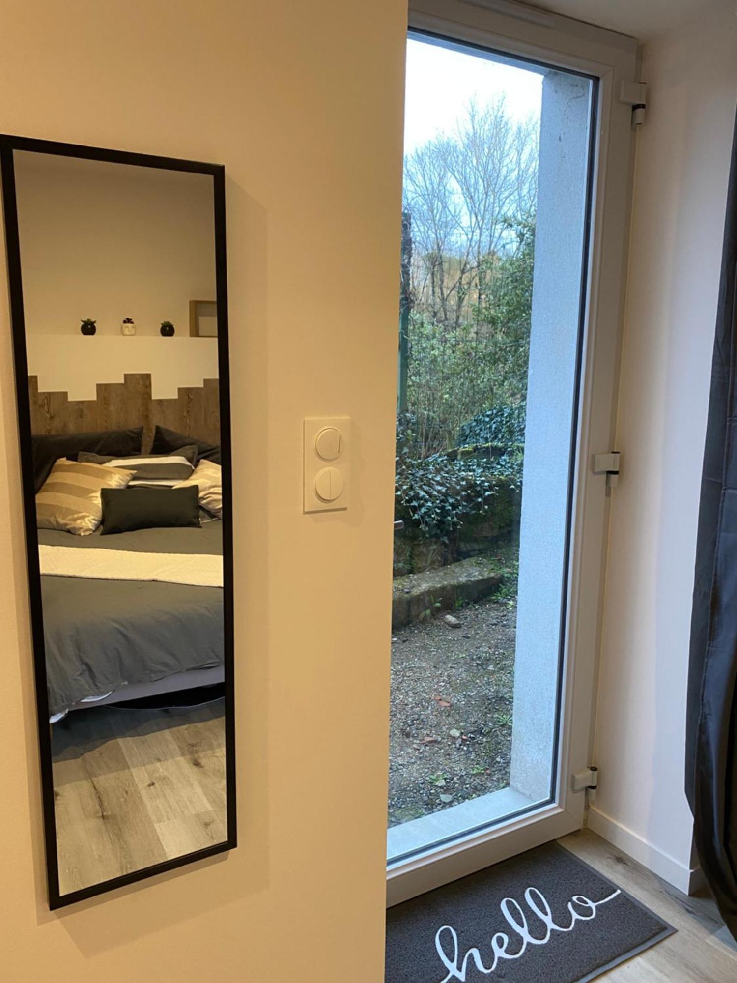 Maisonnette 2/4 Personnes En Bord De Sevre Cugand Extérieur photo
